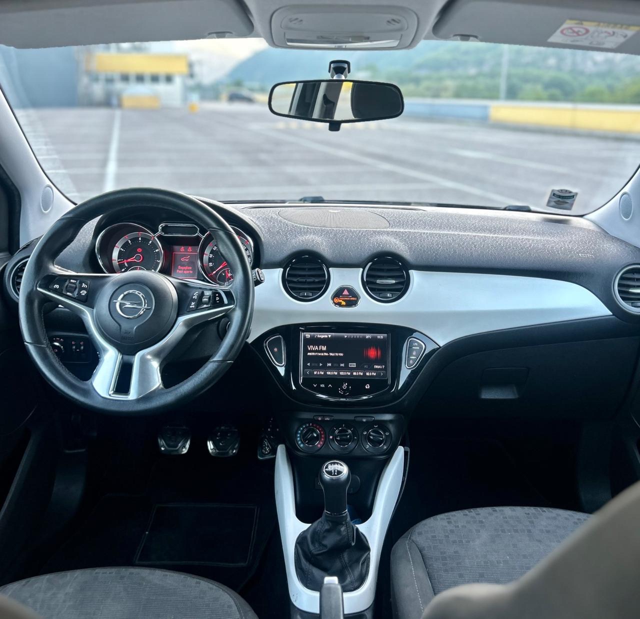 Opel Adam 1.4 87CV GPL Tech Jam Neopatentati