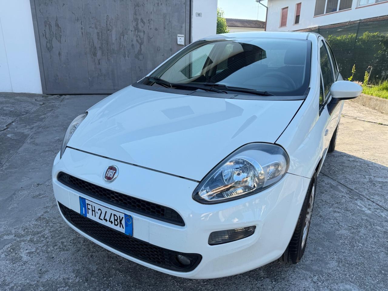Fiat Grande Punto 1.4 METANO 2029 2017 EURO 6B