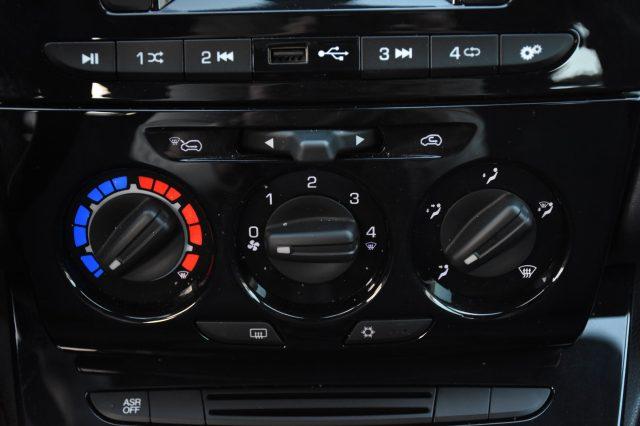 LANCIA Ypsilon 1.0 FireFly 5 p. S&S Hybrid ORO **5 POSTI**