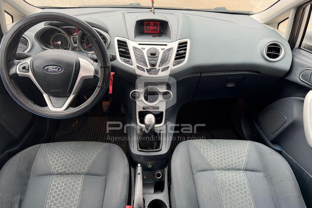 FORD Fiesta 1.4 5 porte Bz.- GPL Titanium