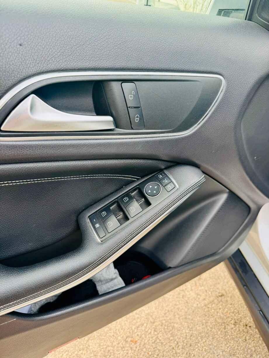 MERCEDES GLA 220 CDI AUTOMATIC PREMIUM 177 CV