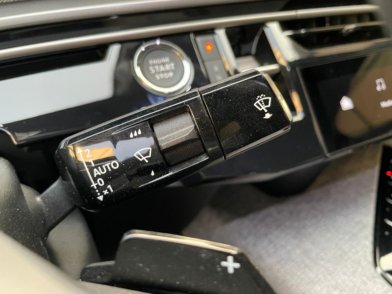 Peugeot 3008 Hybrid 145 e-DCS6 GT