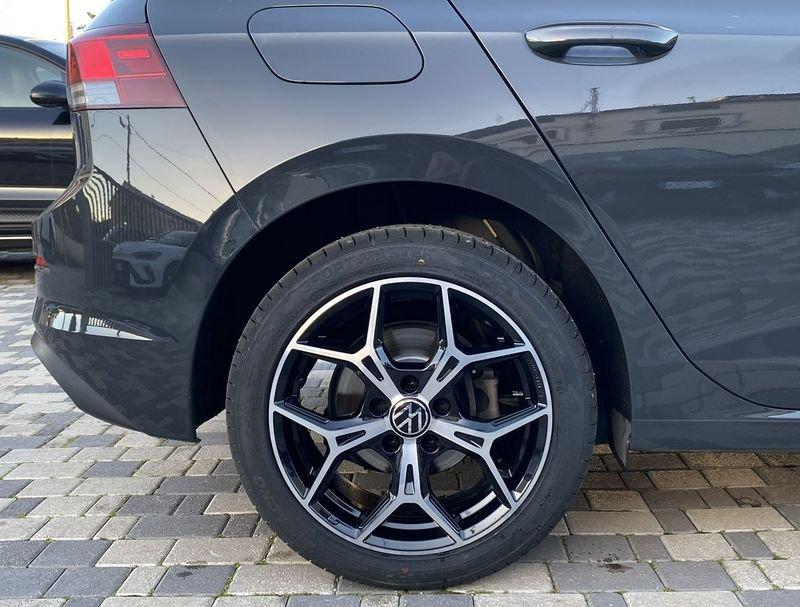 Volkswagen Golf 8 Life 2.0 TDI 150 CV DSG