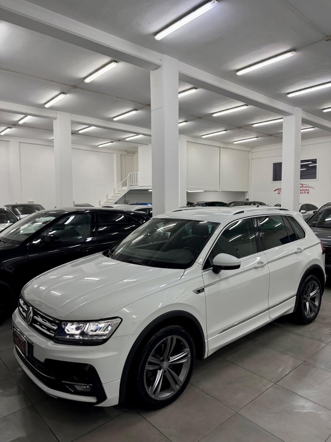 VW Tiguan 2.0 150 CV DSG R-Line FINANZIABILE
