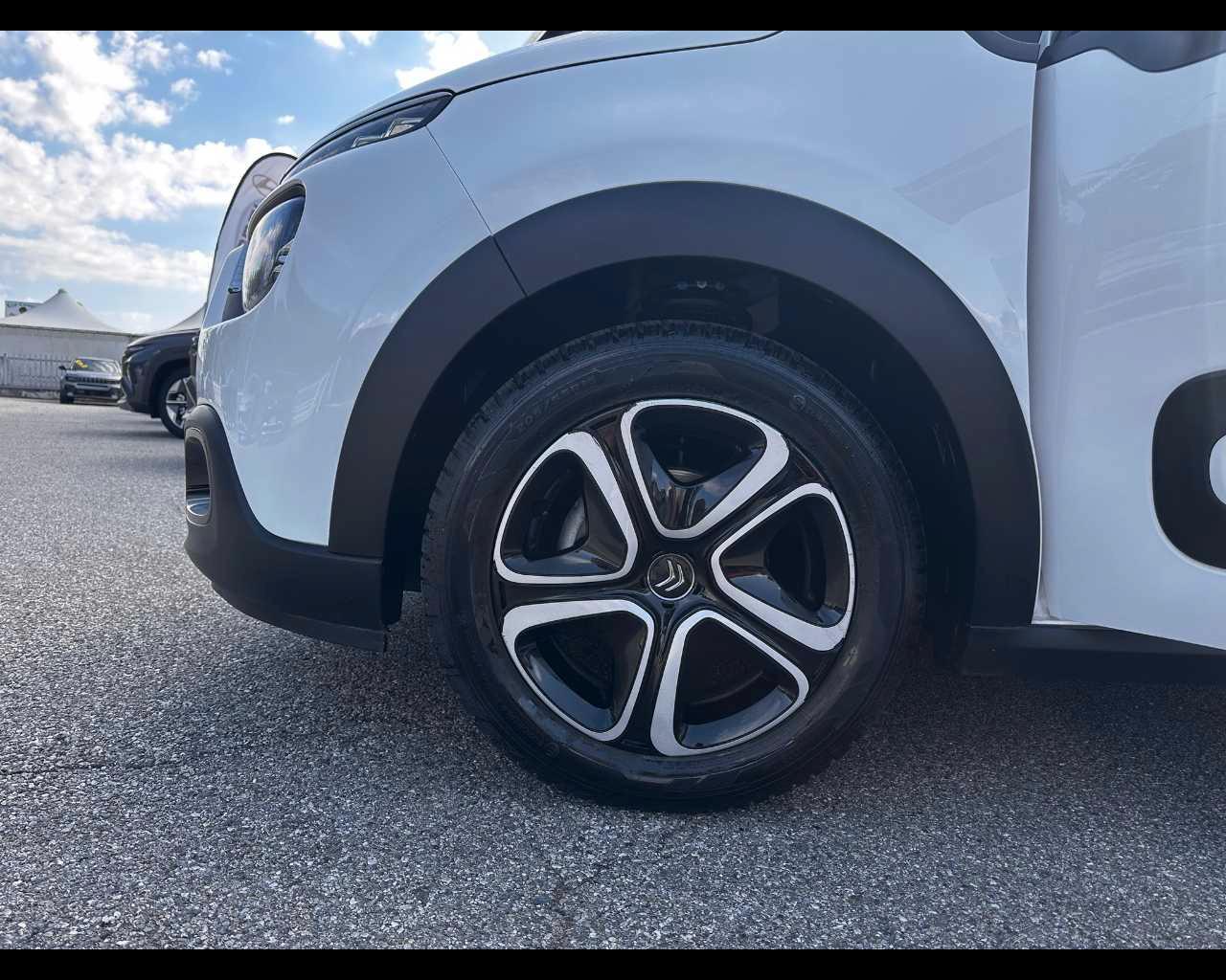 CITROEN C3 1.2 Shine 83cv