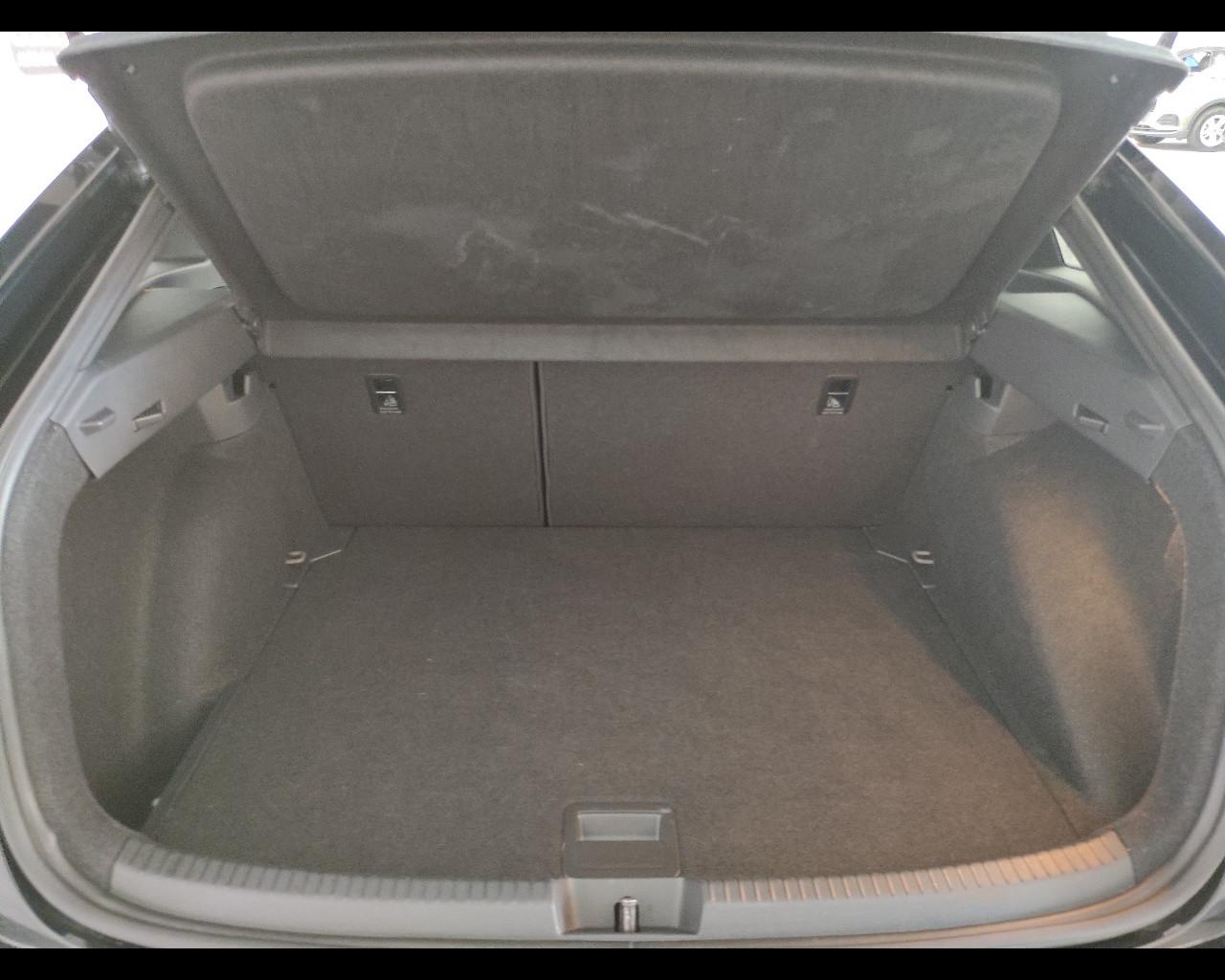 VOLKSWAGEN Taigo - Taigo 1.0 TSI 110 CV DSG R-Line