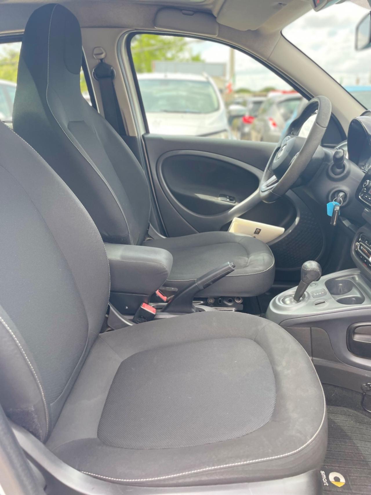 Smart ForFour 70 1.0 Passion
