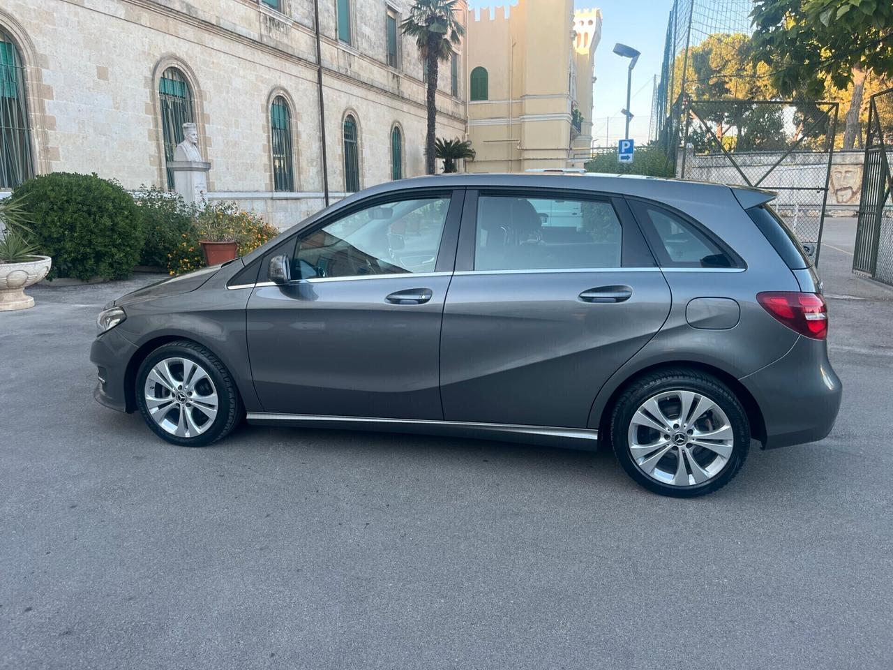 Mercedes-benz B 1.6 Cdi Automatic Executive 2019