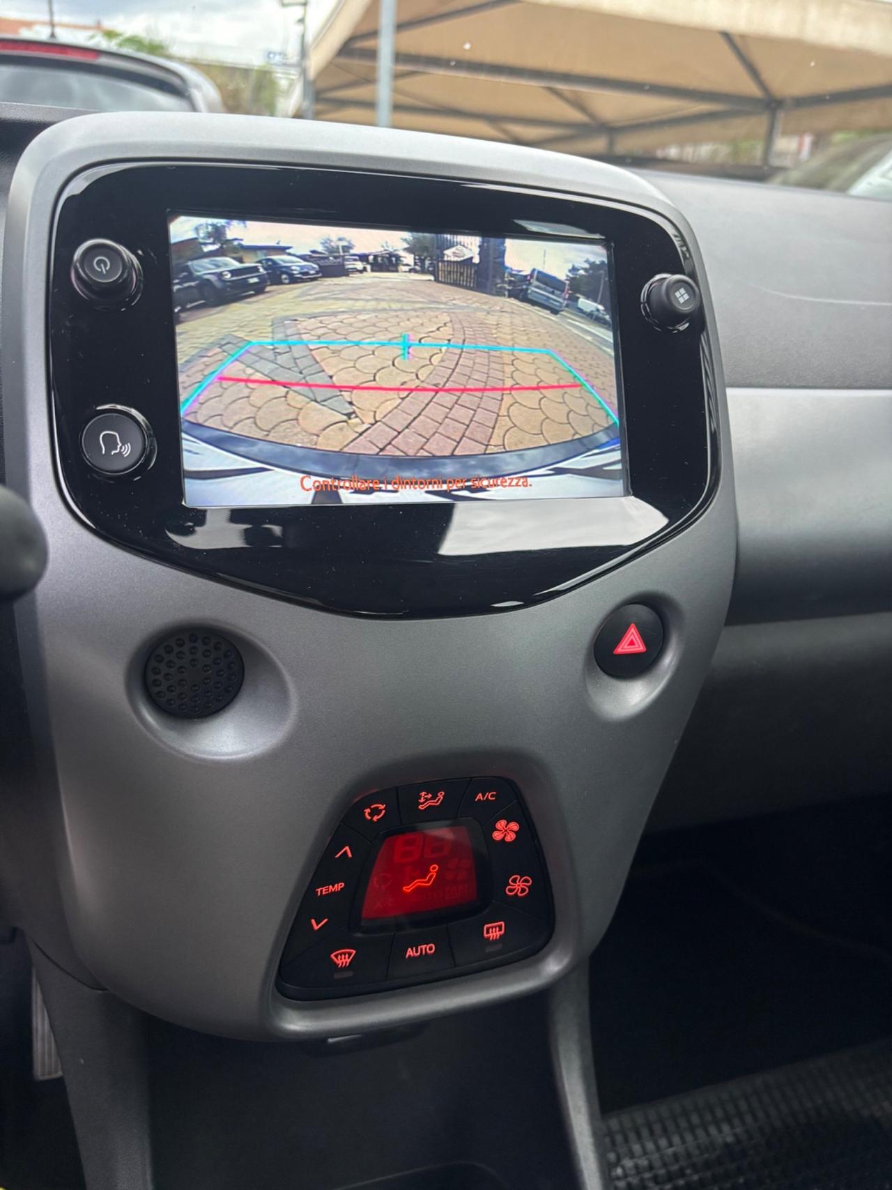 Toyota Aygo 1.0 VVT-i 72 CV 5 porte x-play
