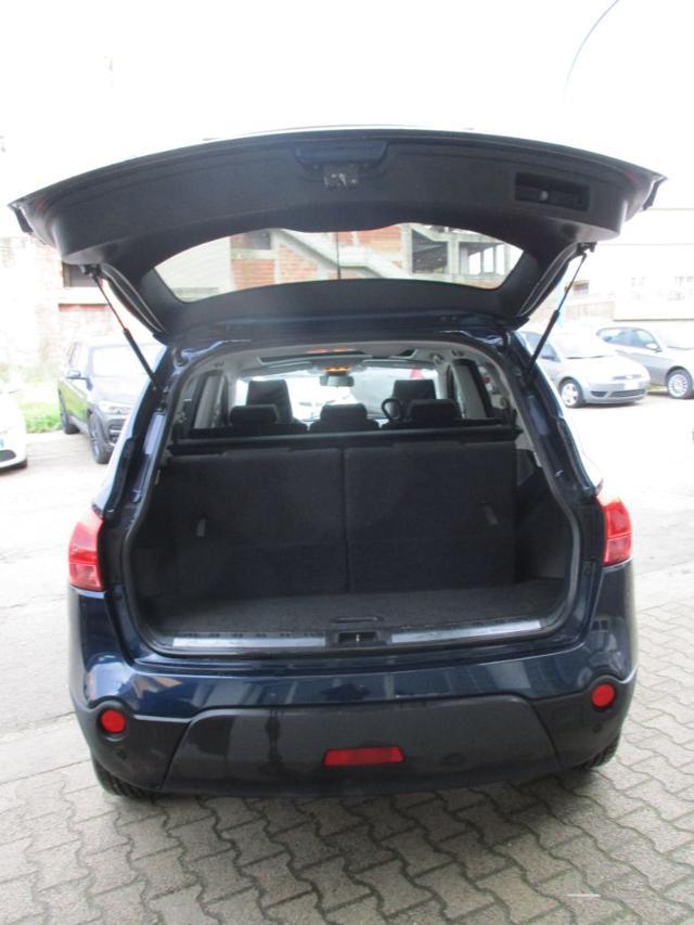 NISSAN Qashqai+2 2.0 dCi DPF 150cv Visia