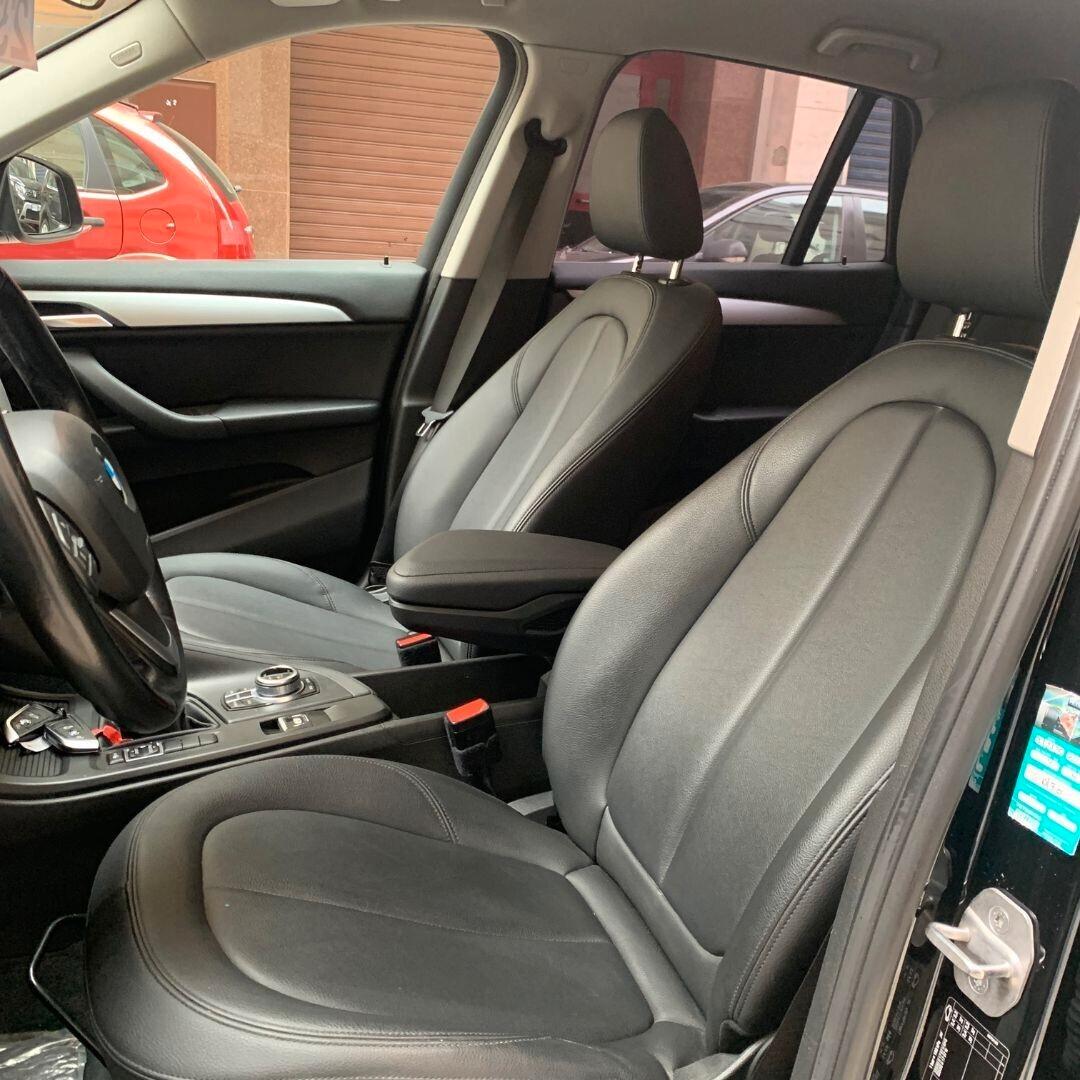 Bmw X1 sDrive18d Advantage