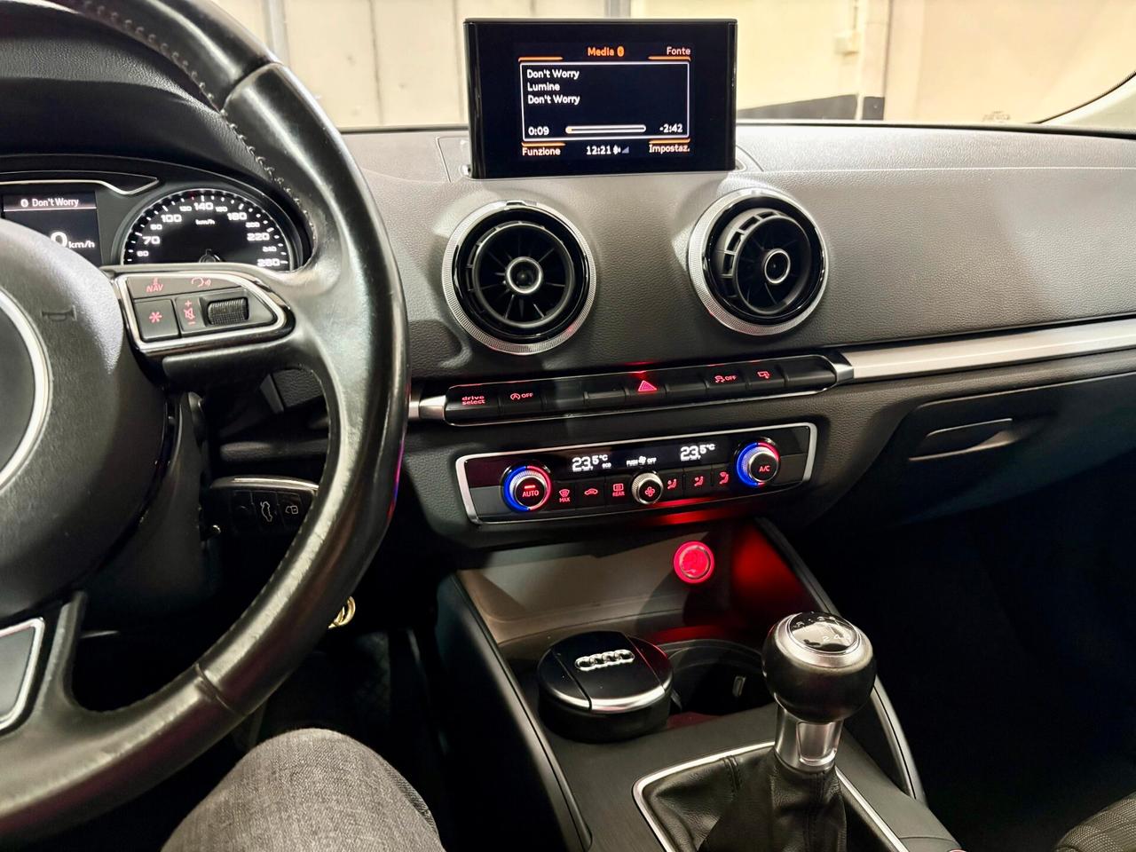 Audi A3 SPB 2.0 TDI 150 CV clean diesel Ambition