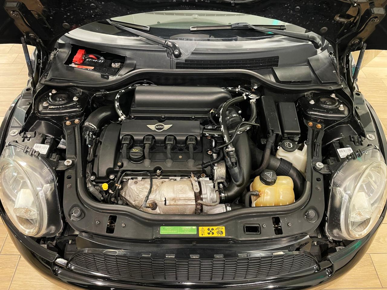 Mini John Cooper Works 1.6 Turbo (R56)