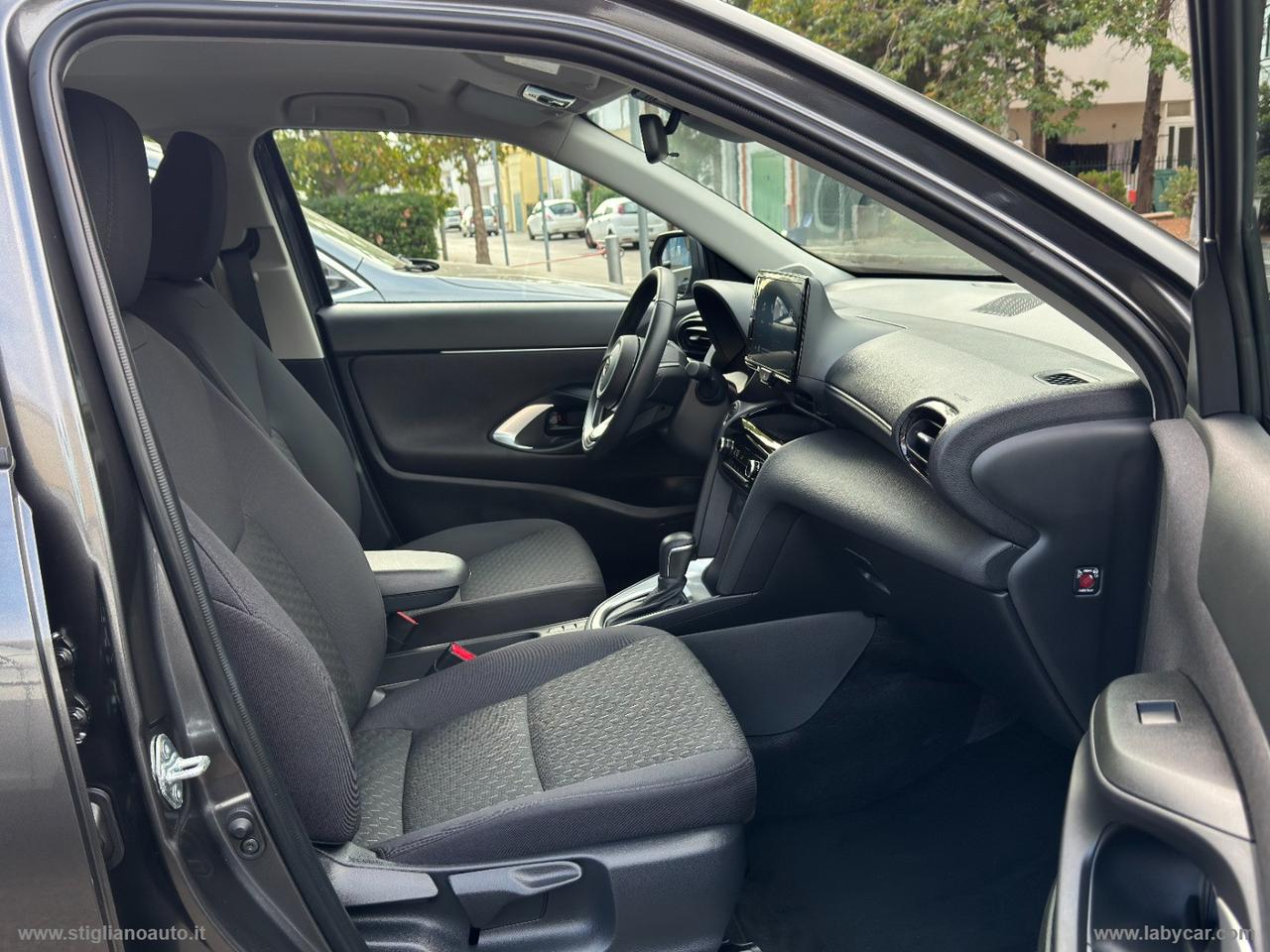 TOYOTA Yaris Cross 1.5 Hybrid 5p. E-CVT Busin.