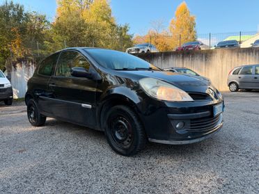 Renault Clio 1.2 16V 3 porte Rip Curl