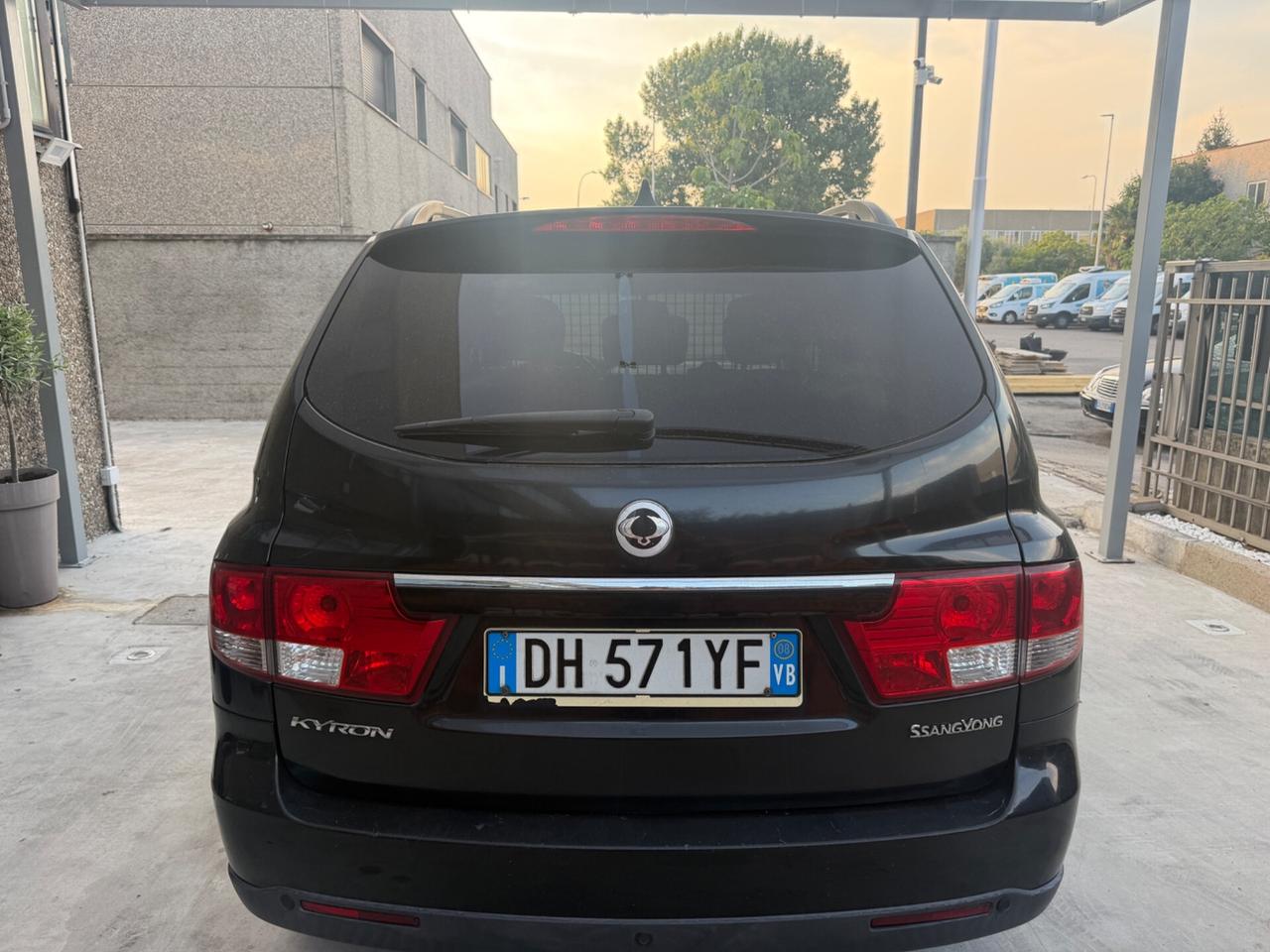 SSANGYONG KYRON 2.0CRDI AUTOMATICO LUXURI
