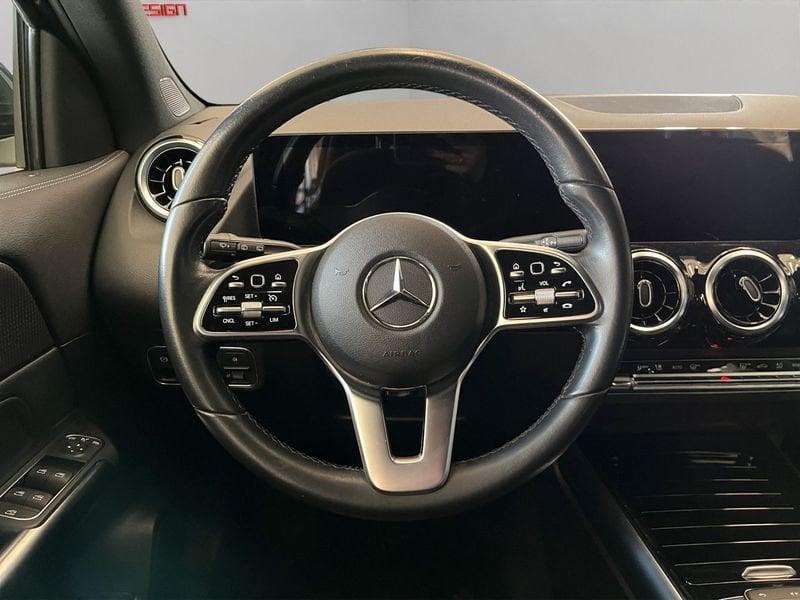 Mercedes-Benz GLA GLA 180 d Automatic Sport