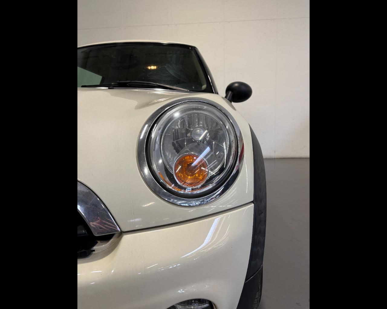 MINI MINI 1.6 ONE S/CLIMA