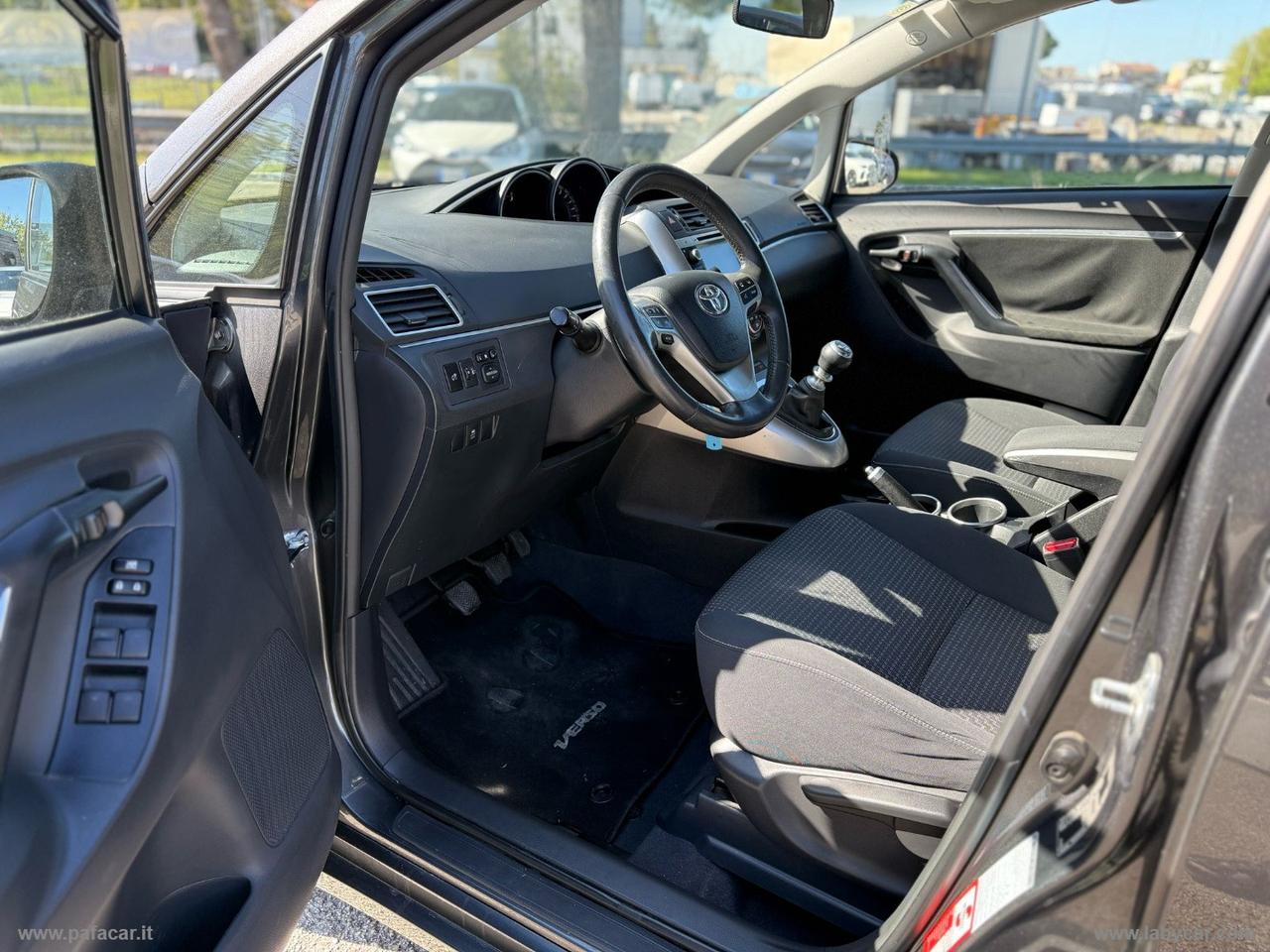 TOYOTA Verso 1.6 D-4D Style 7 posti