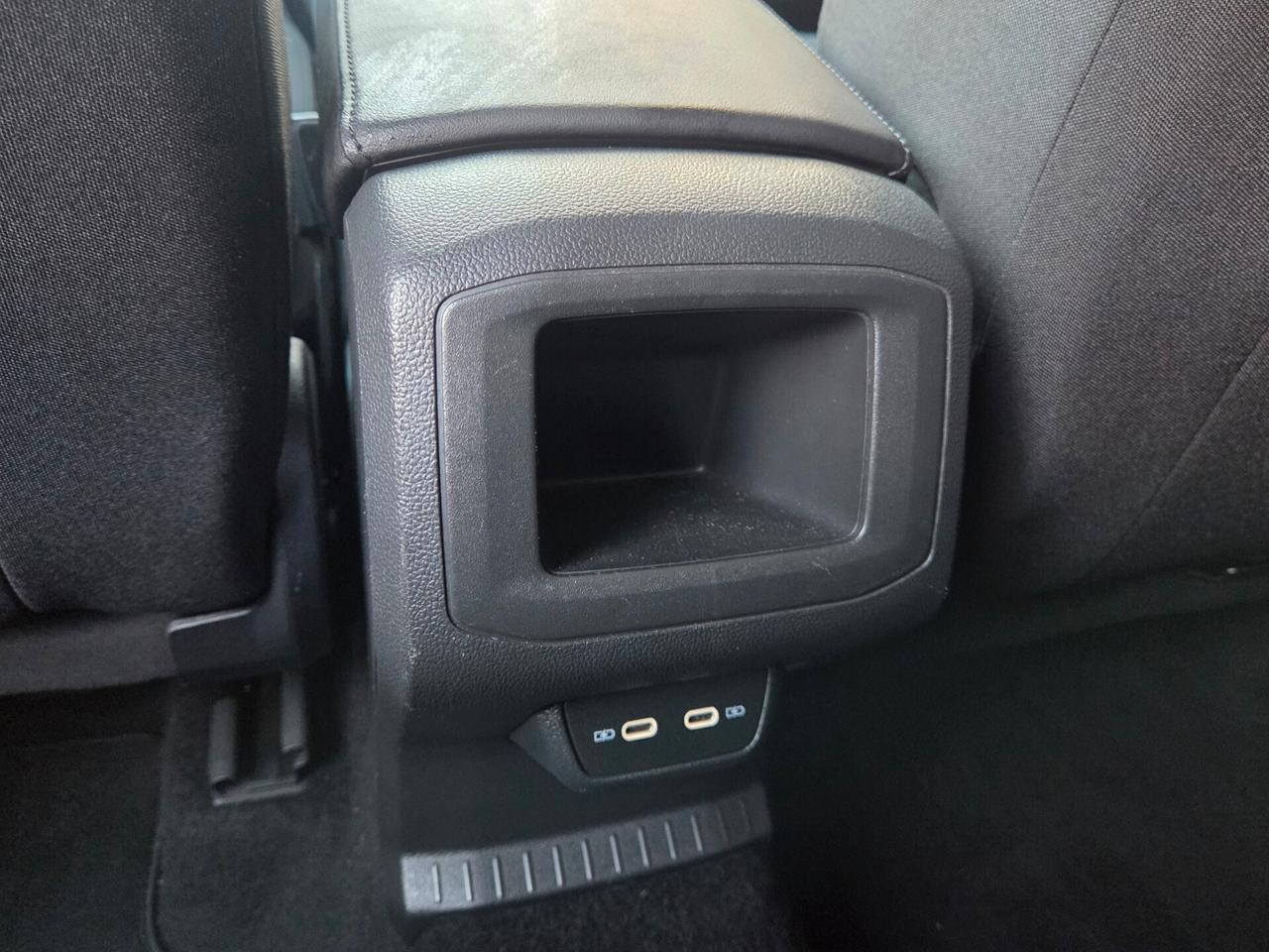 Volkswagen T-Cross 1.0 TSI STYLE BMT