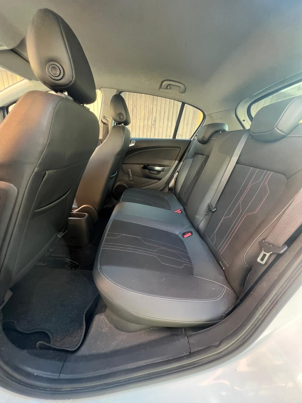 Opel Corsa 1.4 16V 5 porte Start&Stop Sport