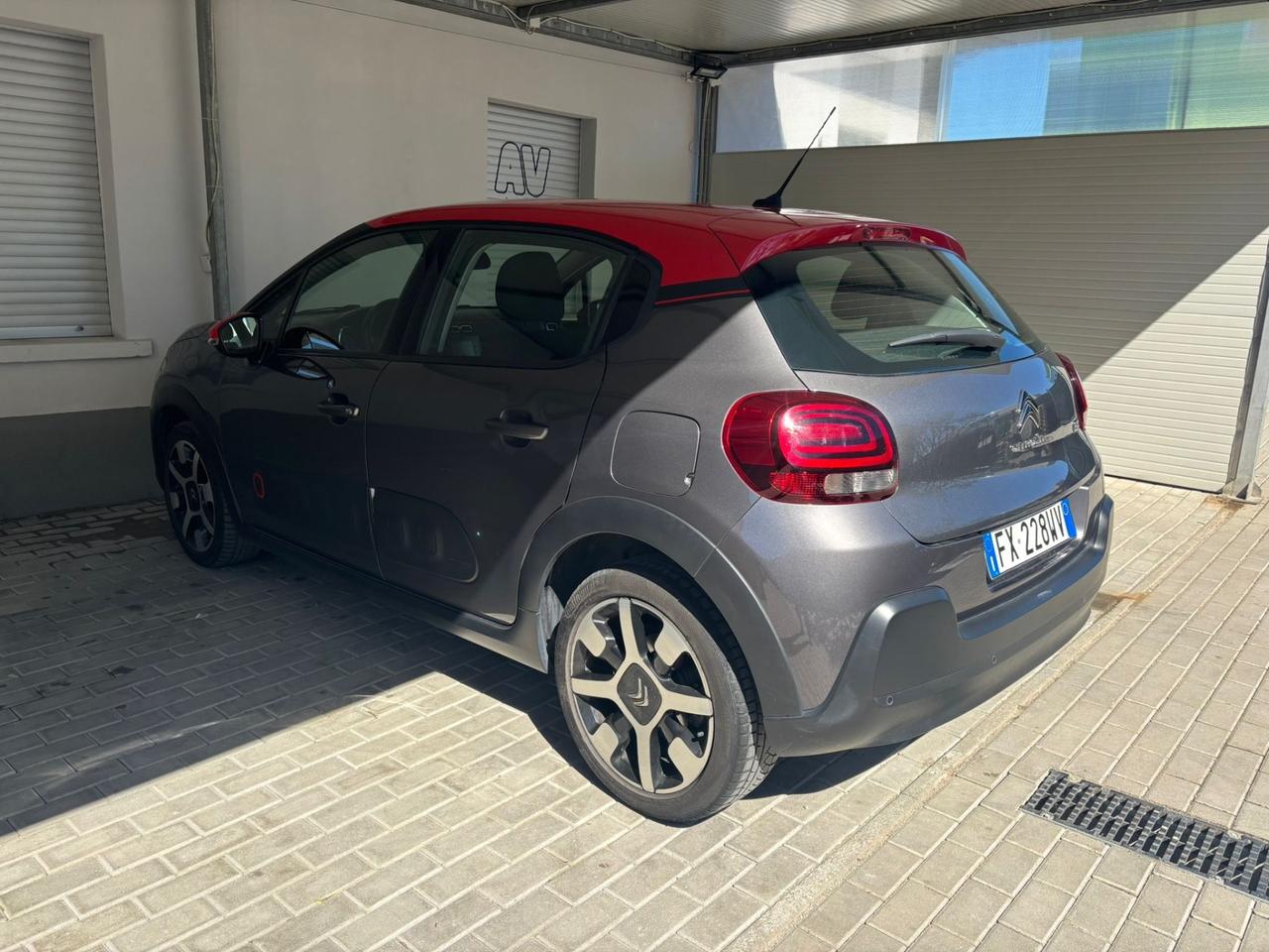 Citroen C3 PureTech 110 S&S EAT6 Shine