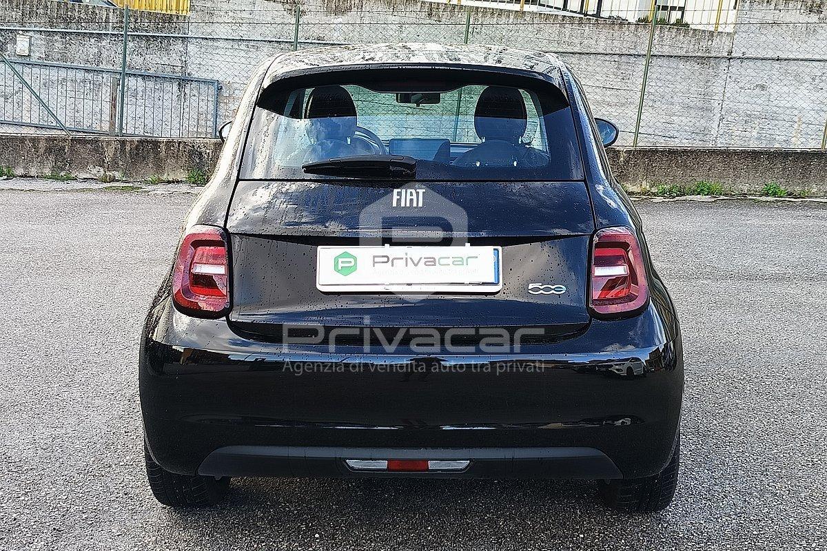 FIAT 500 Icon Berlina 42 kWh