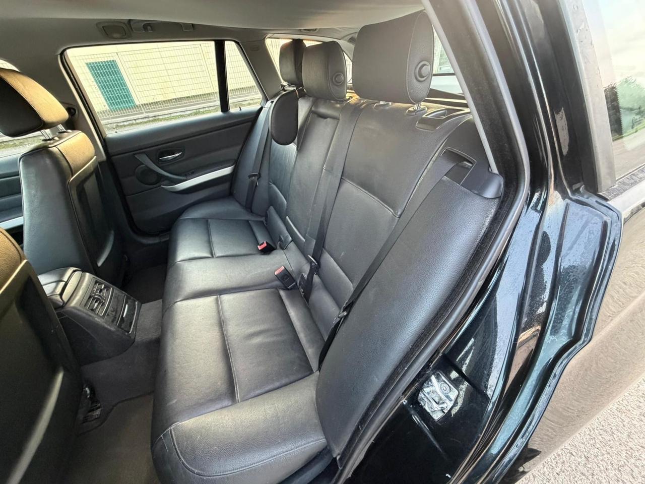 Bmw 320 D. Touring Cambio automatico