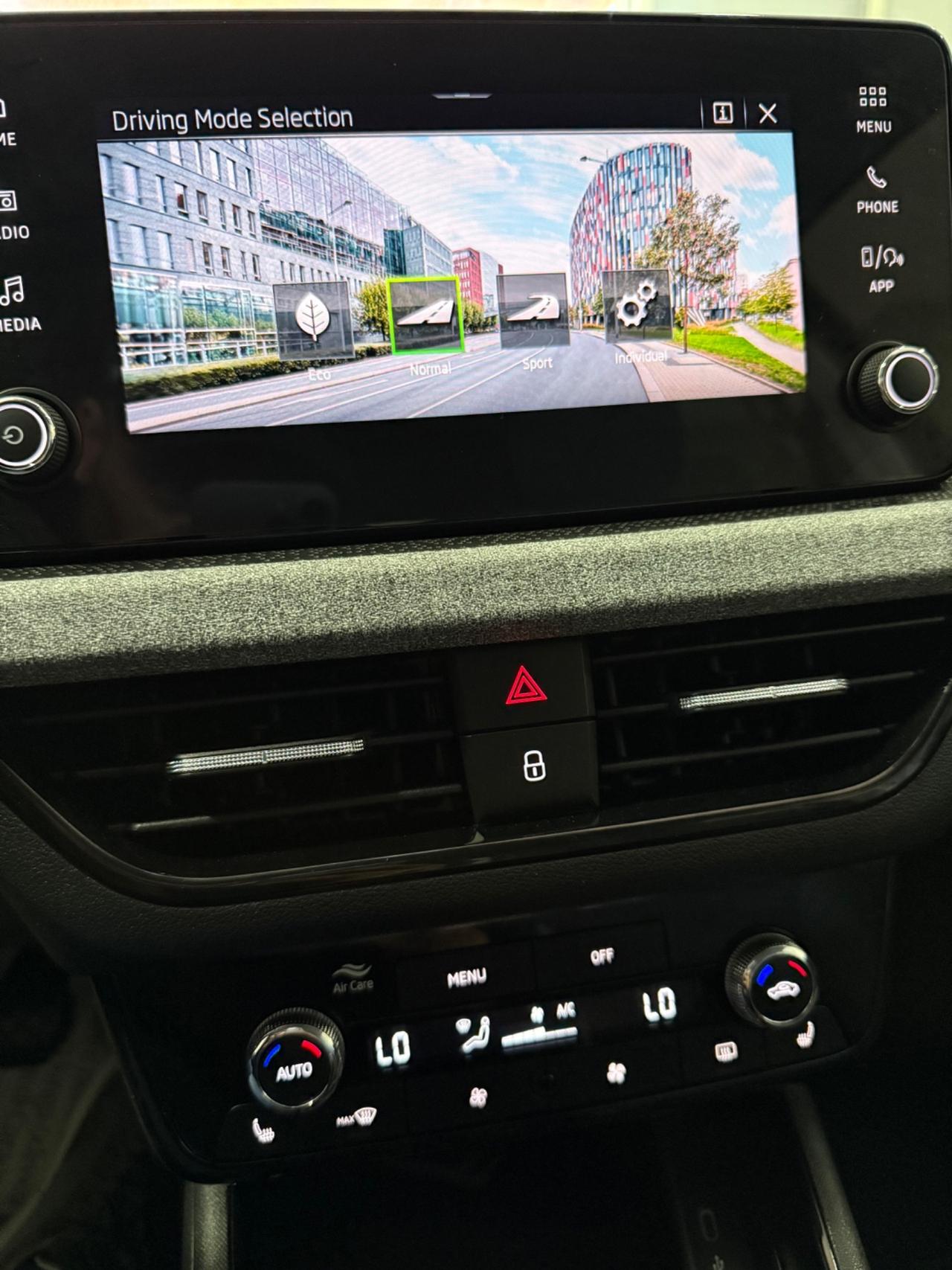 Skoda Kamiq 1.0 TSI Black Dots