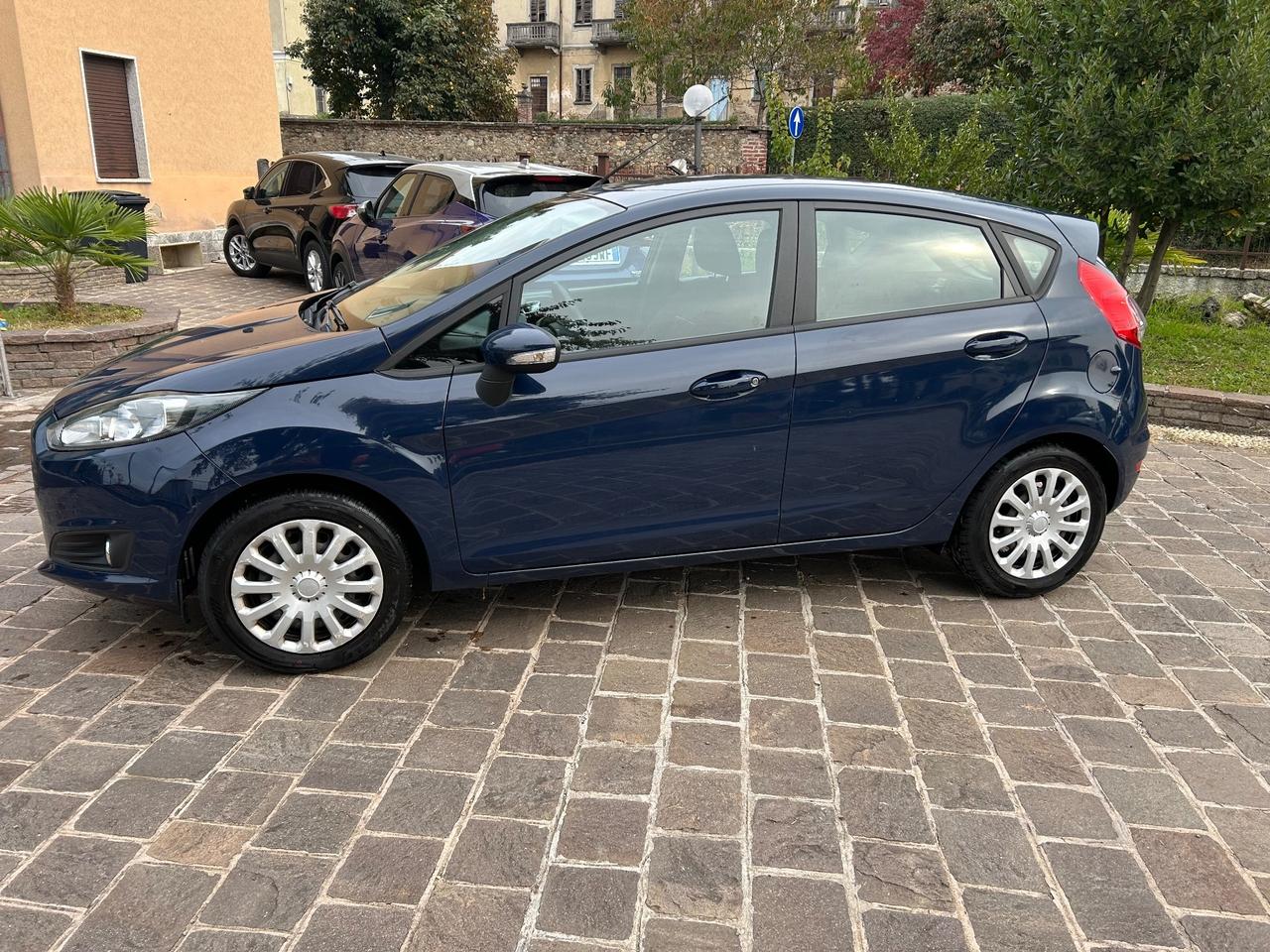 Ford Fiesta 2015 80cv NEOPATENTATI