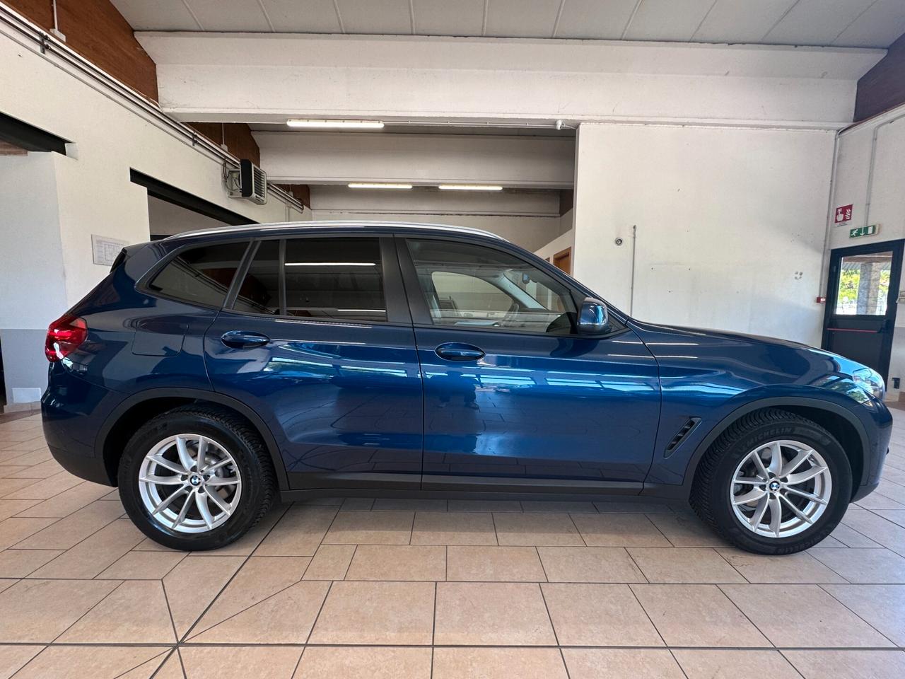 BMW X3 20D XDRIVE BUSINESS ADVANTAGE *CARPLAY*CAMERA*NAVI*