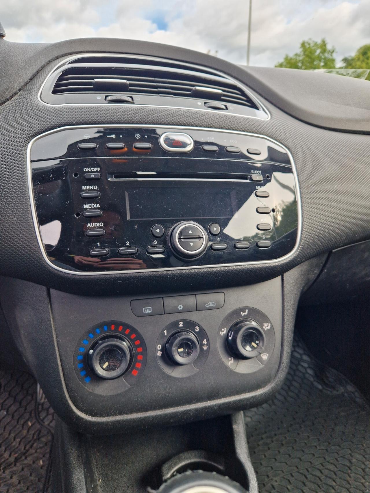Fiat Grande Punto 86CV - 2013