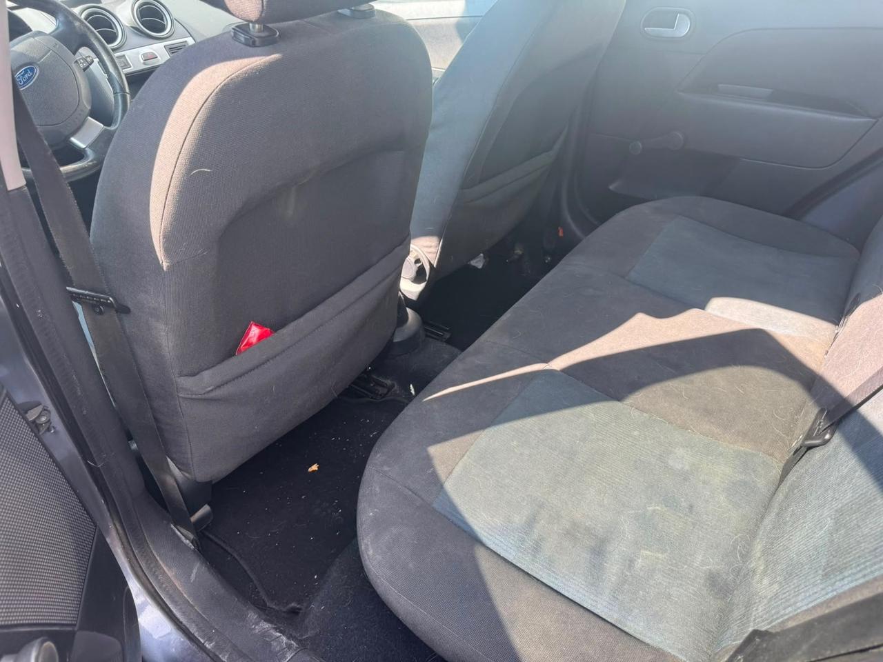 Ford Fiesta 1.4 TDCi 5p. Ghia