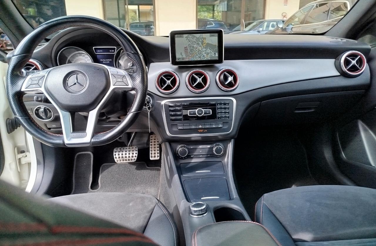 Mercedes-benz GLA 220 CDI Automatic 4Matic Premium Amg