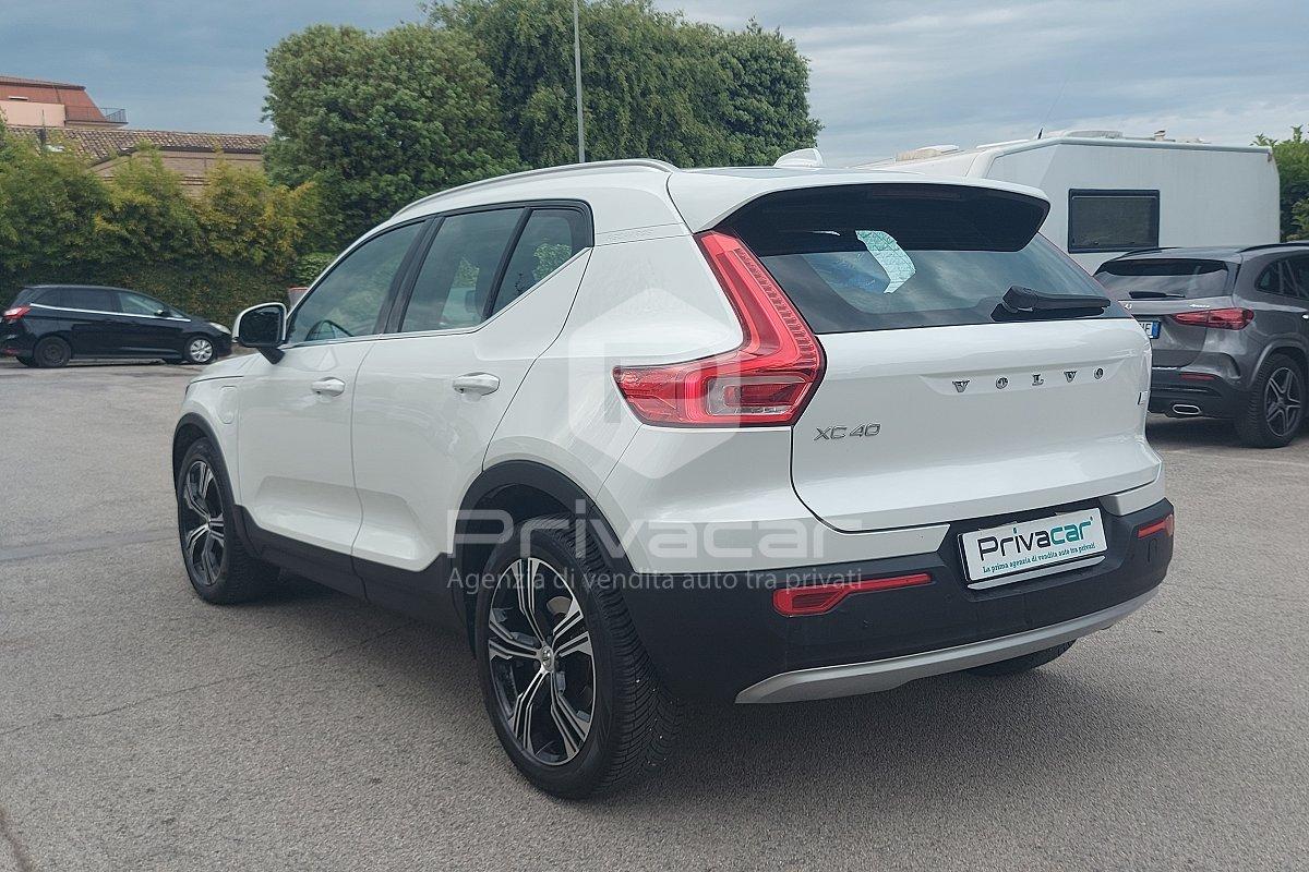 VOLVO XC40 T5 Recharge Plug-in Hybrid Inscription