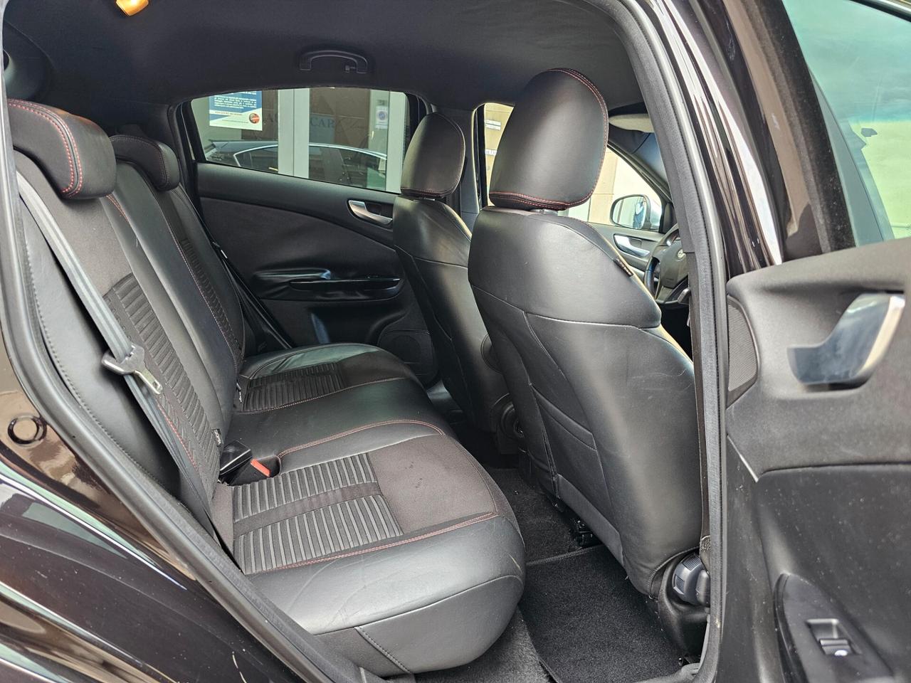 Alfa Romeo Giulietta 2.0 JTDm-2 140 CV Distinctive