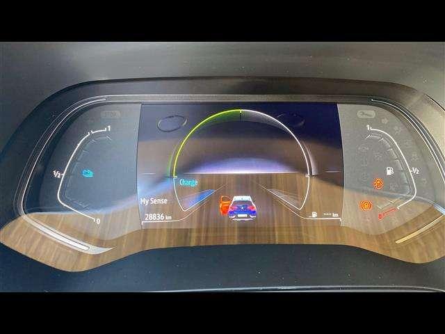 Renault Captur 1.6 E-TECH Hybrid Intens Auto 145cv