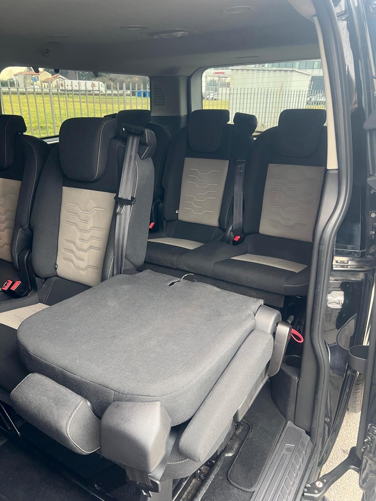 Ford Tourneo PL 9 posti Euro 6B