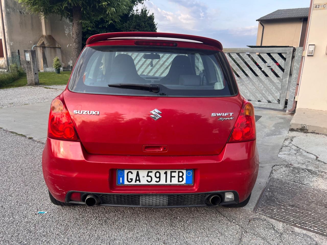 Suzuki Swift 1.6