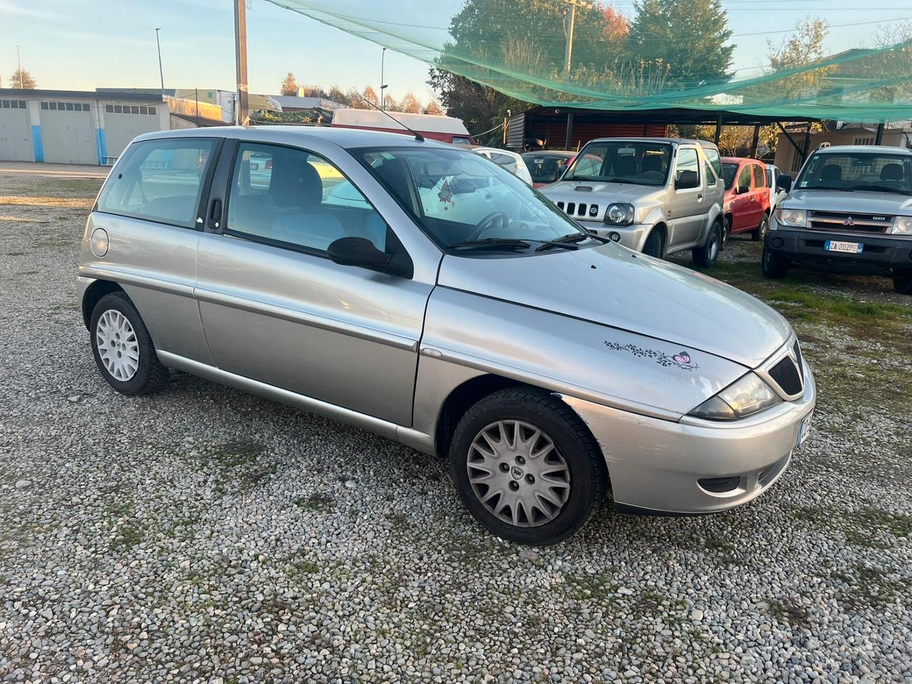 Lancia Y 1.2i 16V cat LX