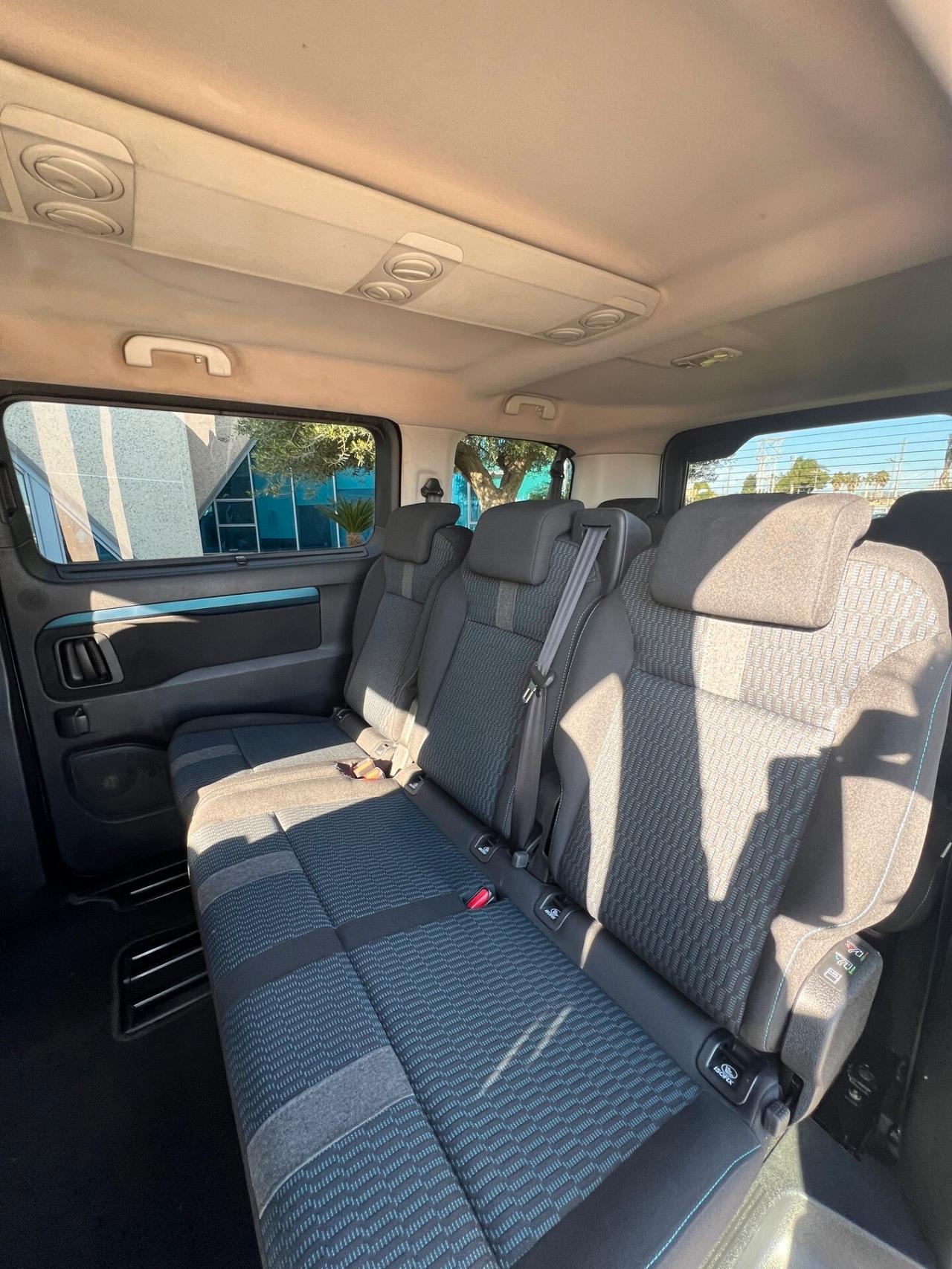 Peugeot Traveller BlueHDi 180CV Standard Active - possibilità noleggio no scoring