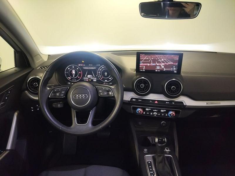 Audi Q2 Q2 35 2.0 tdi Identity Black s-tronic