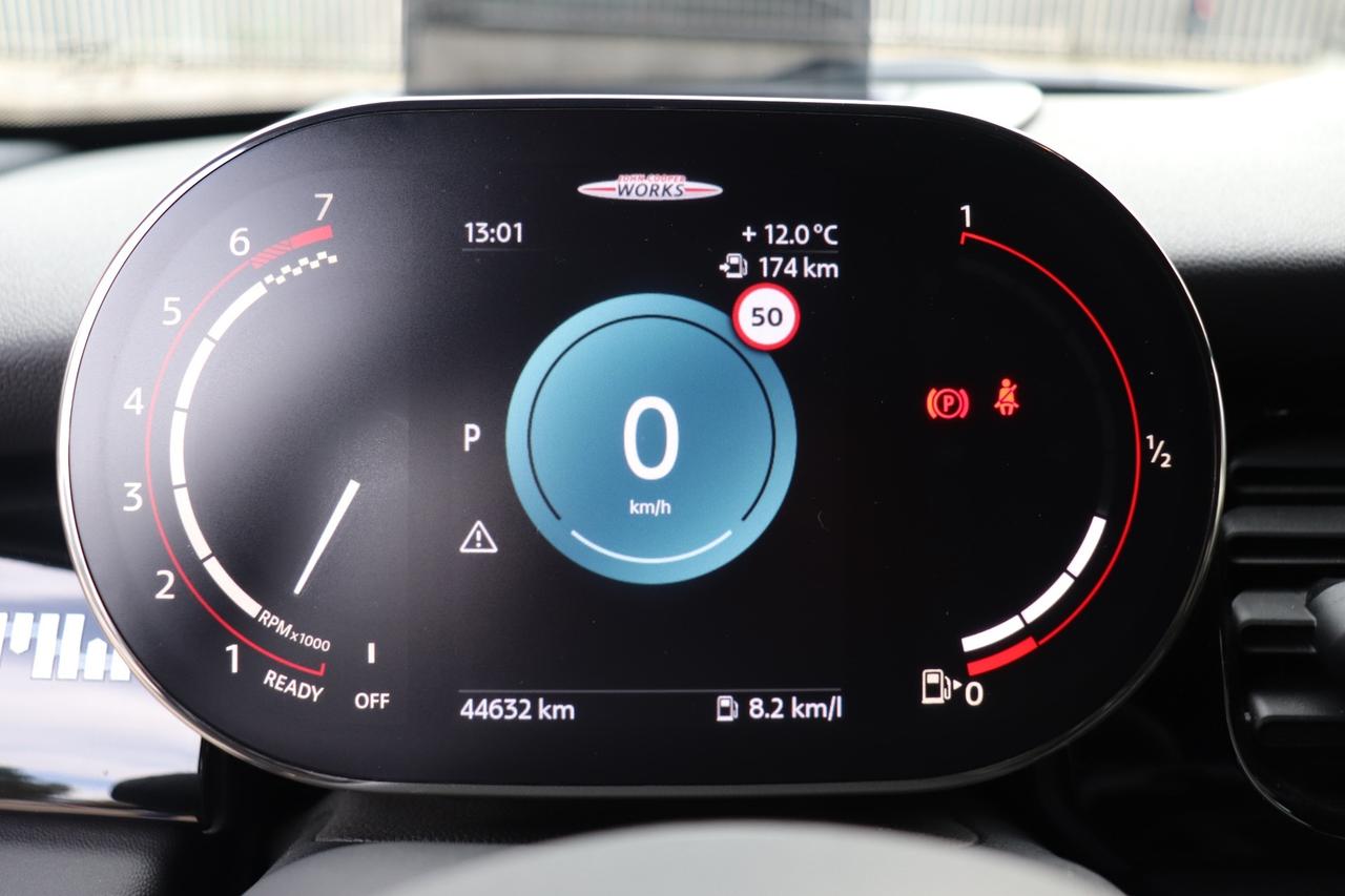 Mini 2.0 John Cooper Works Pat Moss Edition