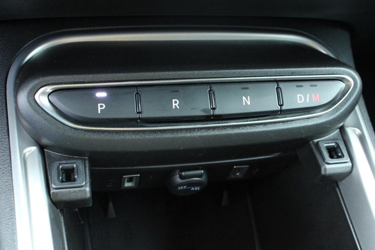 Jeep Avenger 1.2 Turbo 100 CV MHEV Summit