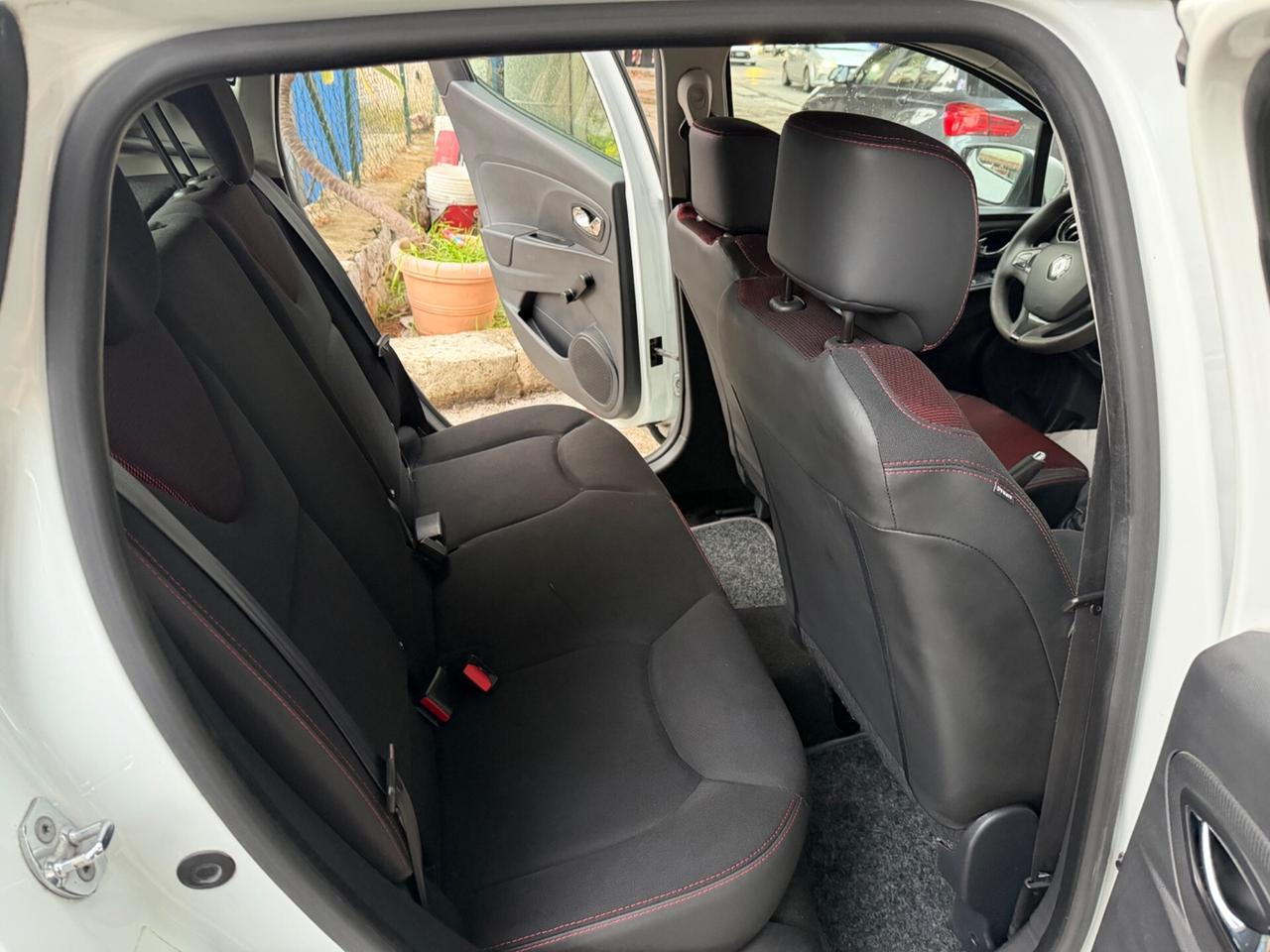 Renault Clio 1.2 75CV 5 porte Live