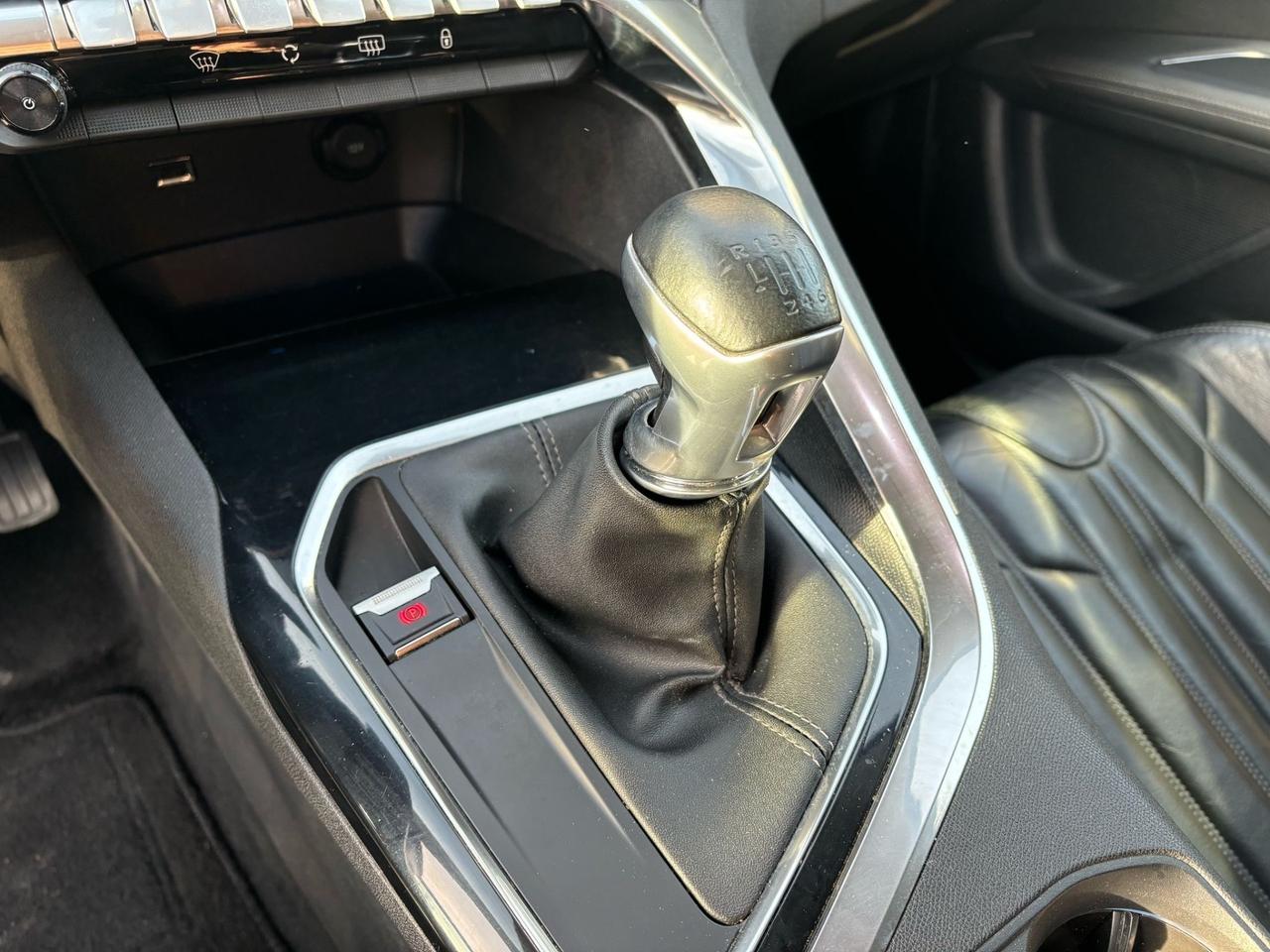Peugeot 3008 BlueHDi 120 S&S Allure