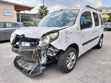 Renault Kangoo 1.5 dCi 90cv 2017 SINISTRATO