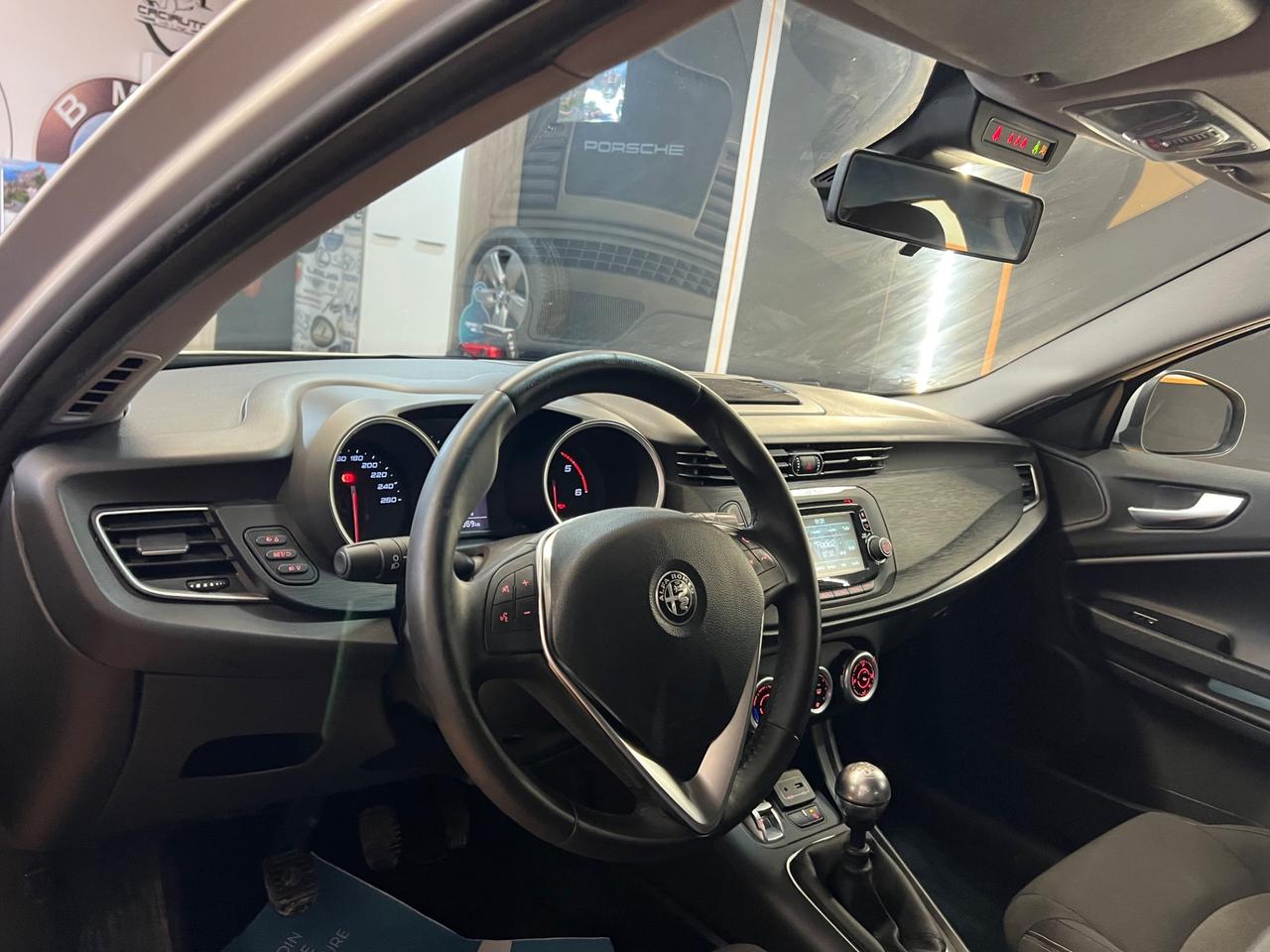 Alfa Romeo Giulietta 1.6 120 CV