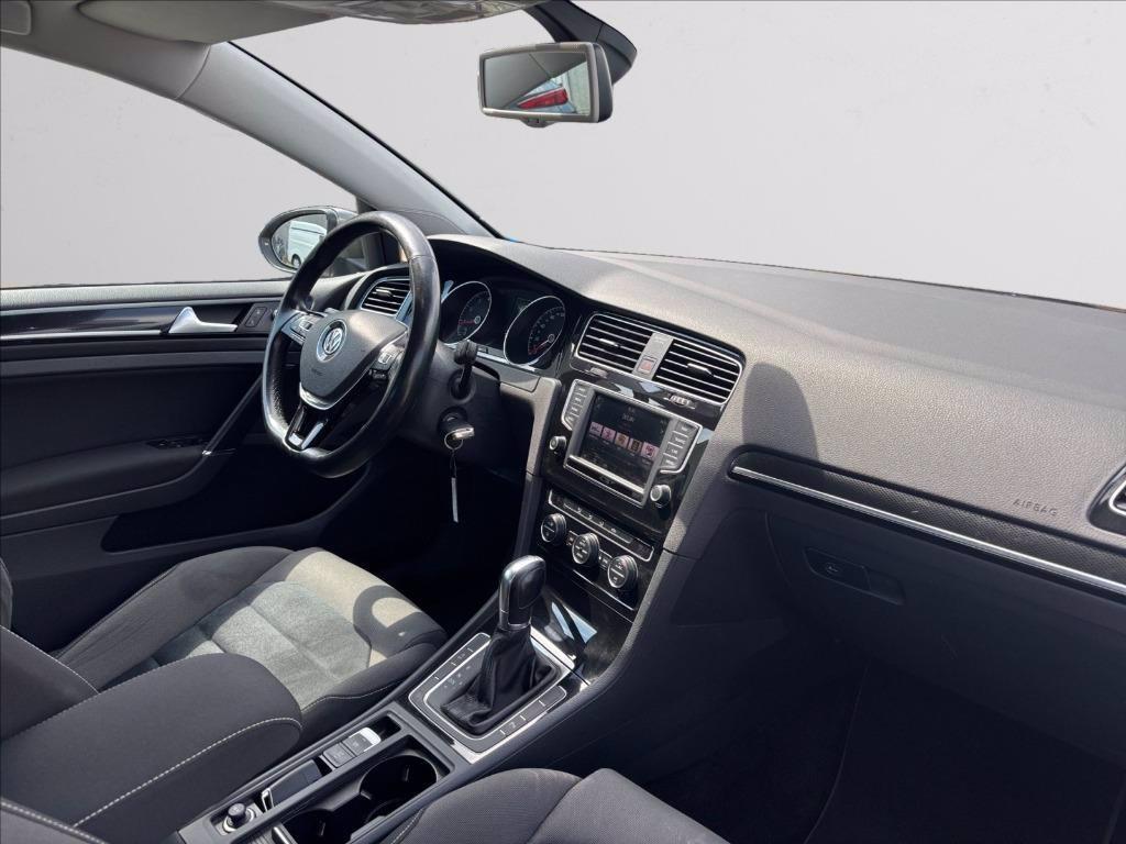 VOLKSWAGEN Golf 5p 1.4 tsi Highline 125cv dsg E6 del 2015
