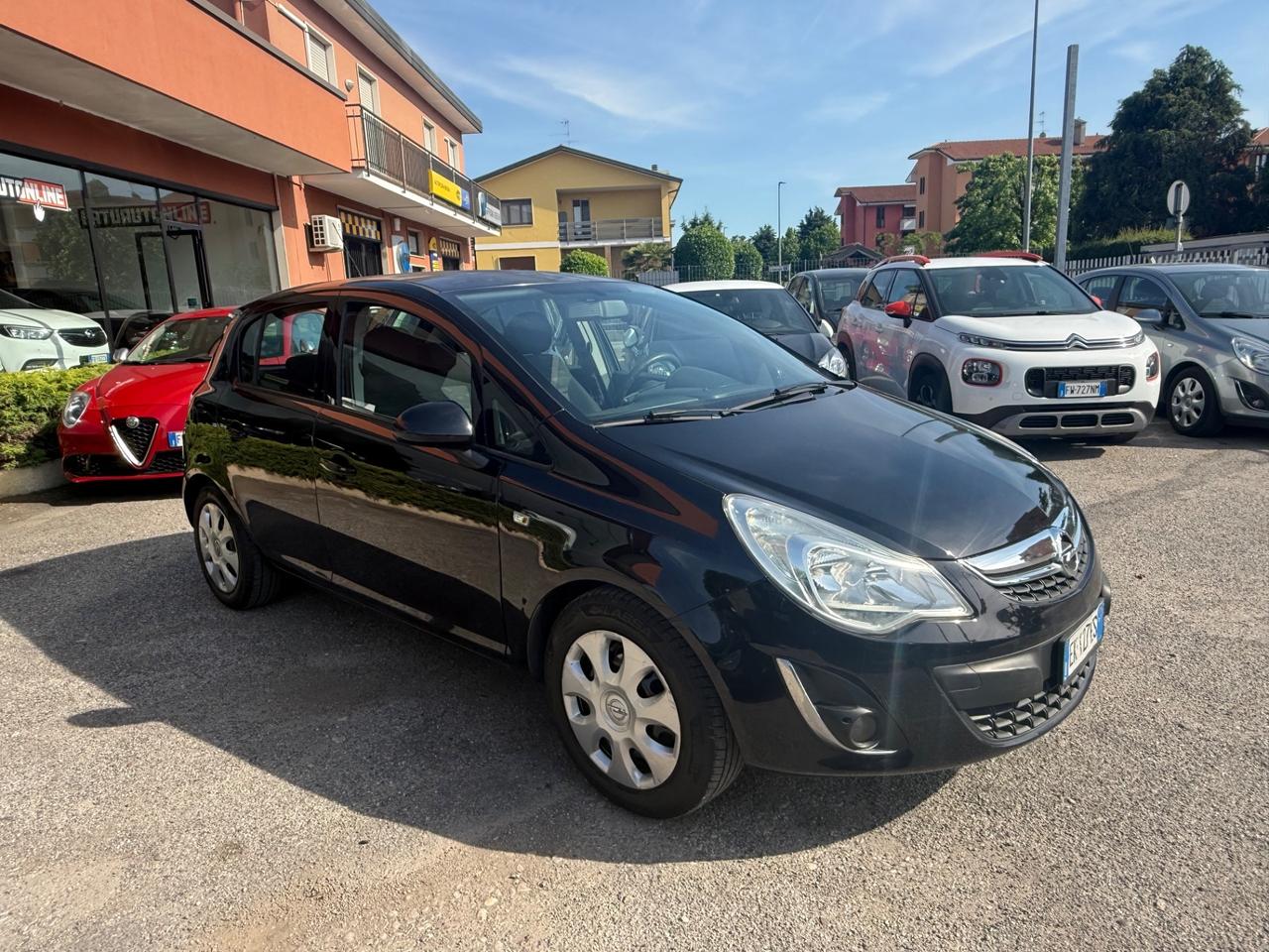 Opel Corsa 1.2 5 porte Cosmo
